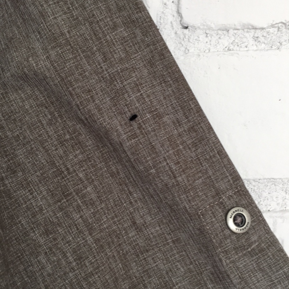 Merrell L/W Synthetic Button Down - image 5